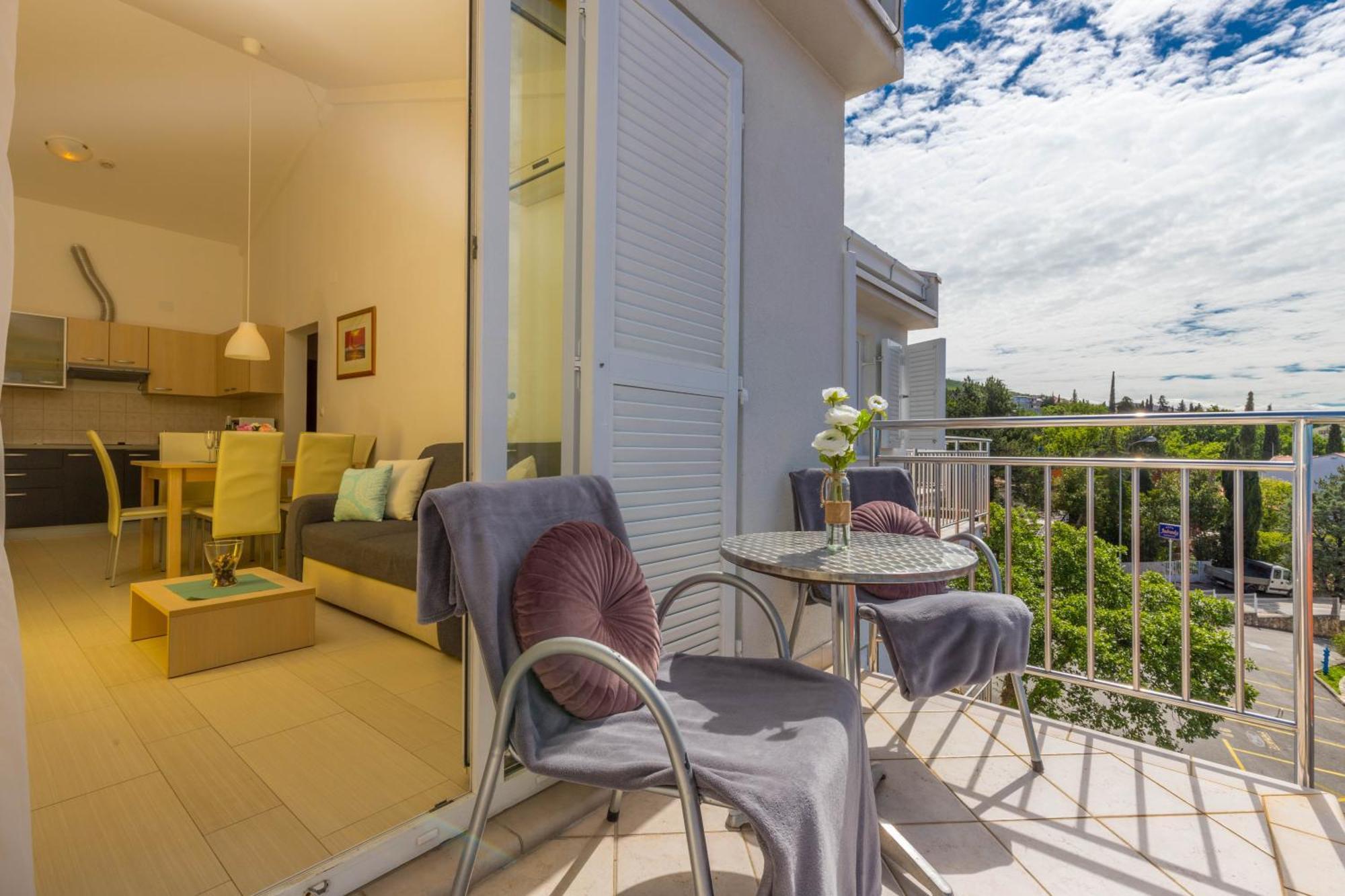 Nala Apartman 9 Apartment เซลเซ ภายนอก รูปภาพ
